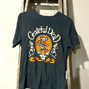 Grateful Dead t-shirt